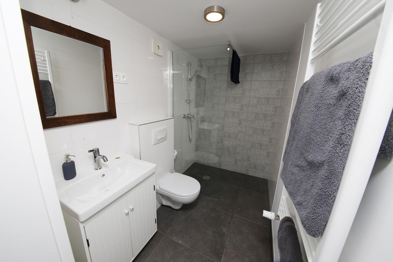 Mini Flat Apartman เปตช์ ภายนอก รูปภาพ